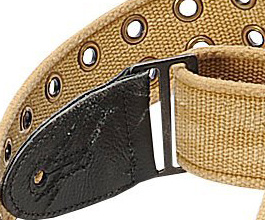 tan_grommet_guitar_strap_close