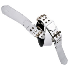 white_grommet_guitar_strap