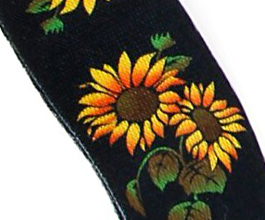 flower guitar strap 15 close up